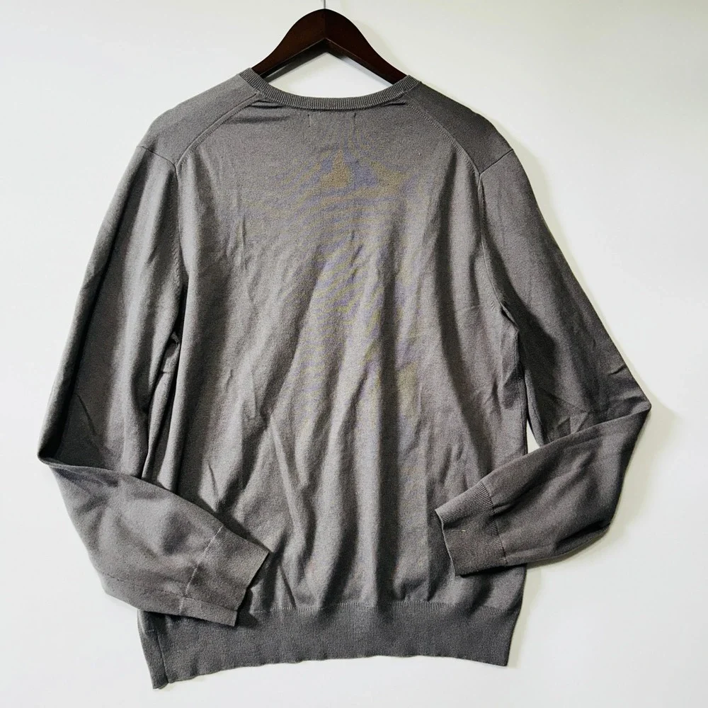 Banana Republic Mens Silk V-Neck Sweater Taupe Grey Size M Preppy Luxury